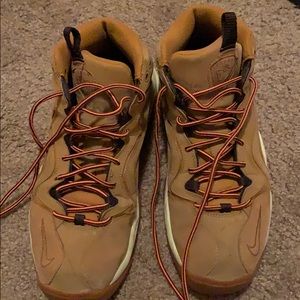 Nike Air Pippen size 9